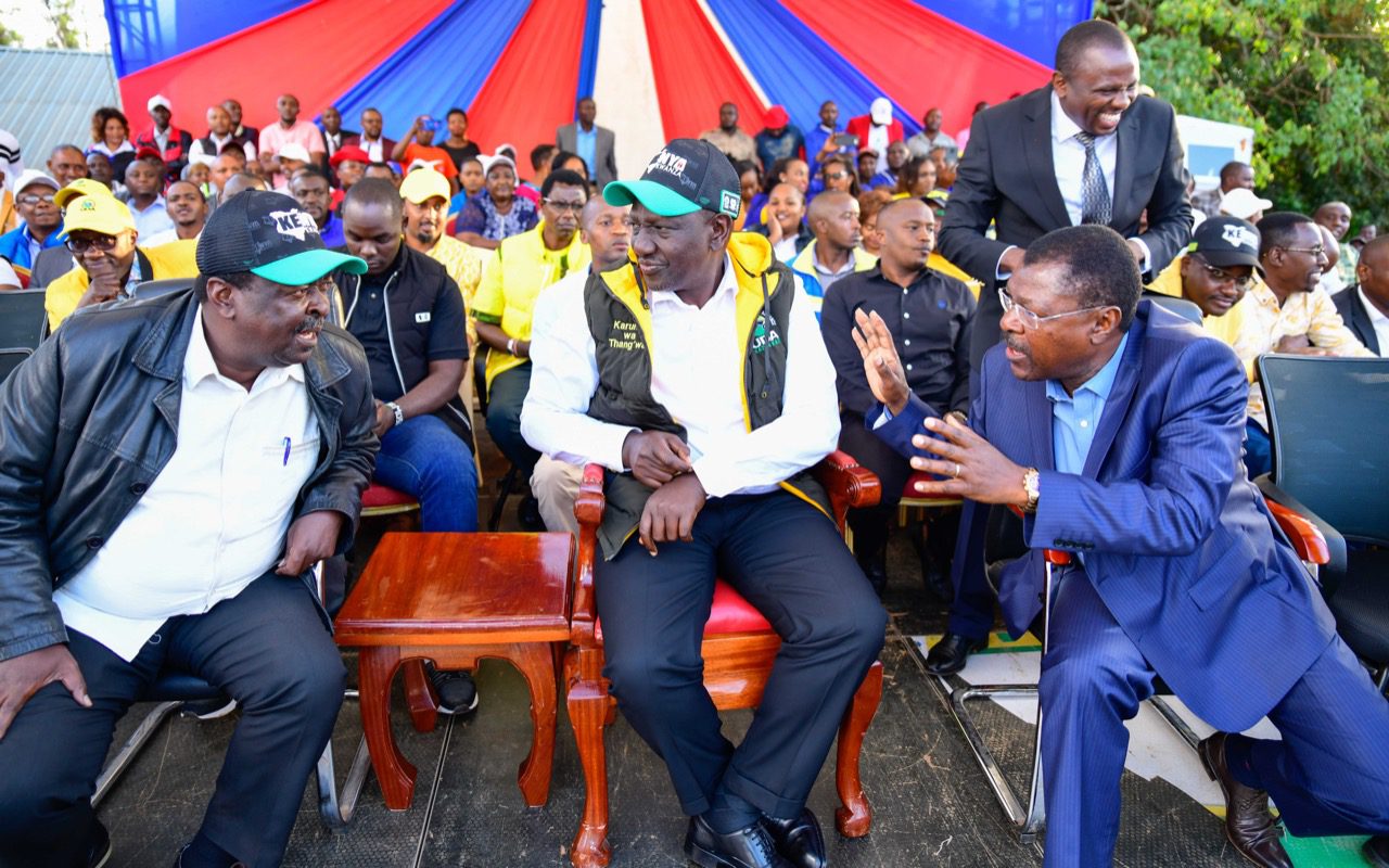 Raila is a Political Conman-Ruto says