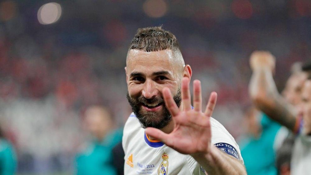 Benzema a good shout for Ballon d’Or win this year, Messi says
