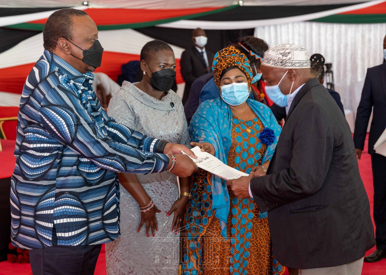 Your Days are Numbered: Uhuru warns Land Cartels as he Kicks Off Issuance of 1 Million Title Deeds