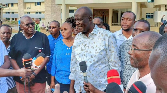 Kilifi Governor Gideon Mung'aro addresses the press outside the County Government offices on Tuesday, August 30, 2022. PHOTO/COURTESY