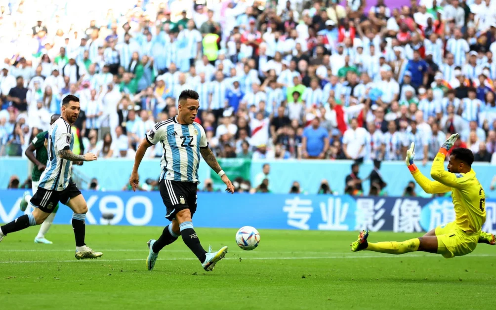 Lisandro Martinez's disallowed goal at the opening fixture for Argentina -2022 Qatar World Cup (REUTERS/HANNAH MCKAY)