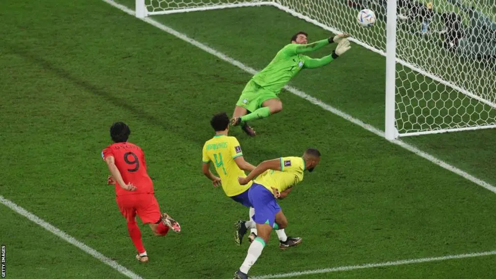 Liverpool goalkeeper Alisson was substituted in the 80th minute after an impressive performance in the 2022 Qatar World Cup Round of 16 Fixture (Photo: Getty)