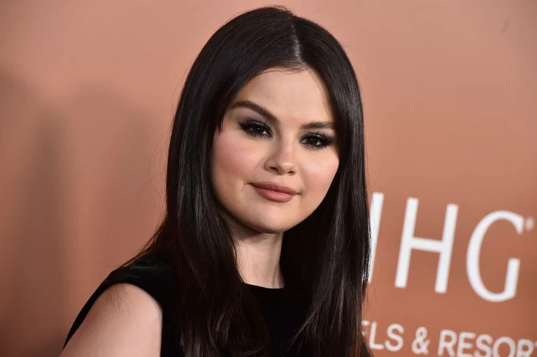 Selena Responds to Claims of Ex Justin Affecting her Weight