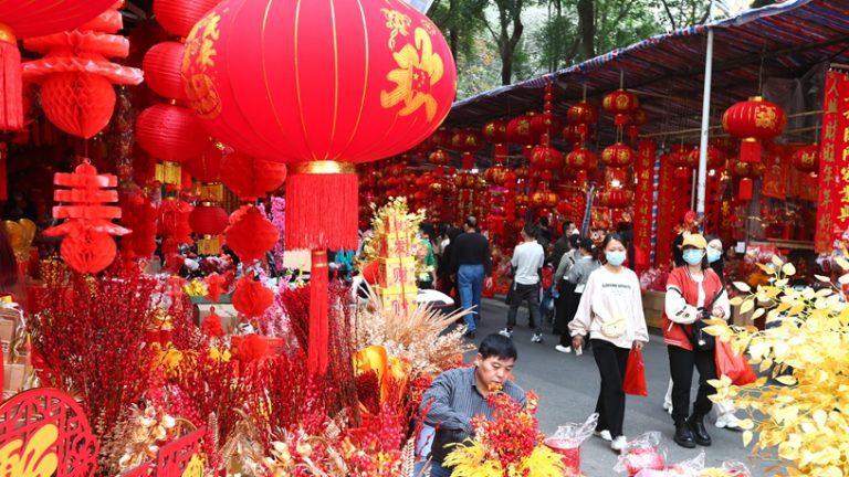 Chinese Rural Areas Ready for Spring Festival Home-Returnees