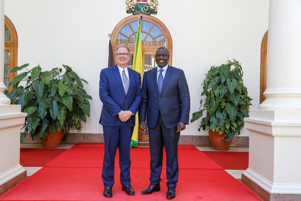 President Ruto and Canadian High Commissioner Christopher Thorney.