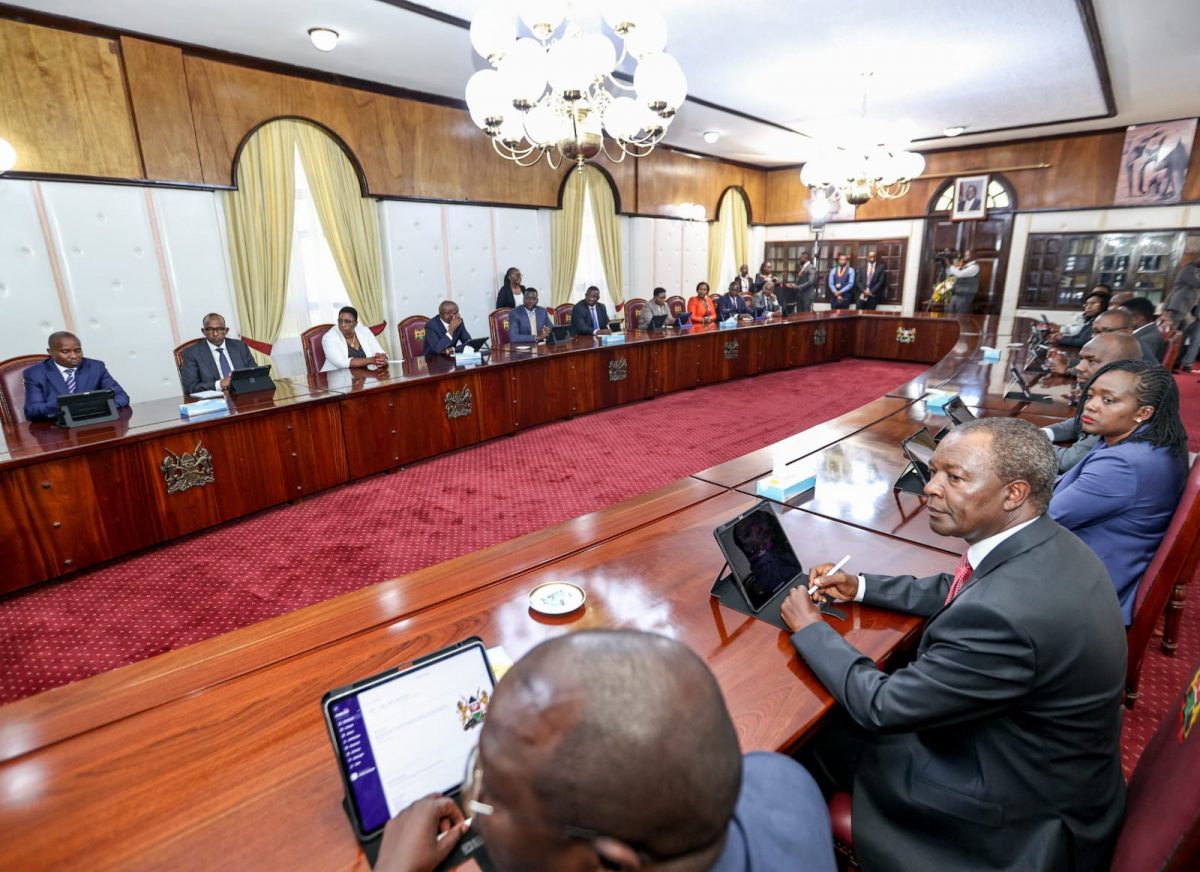 President Ruto Chairs First Paperless Cabinet at State House.
