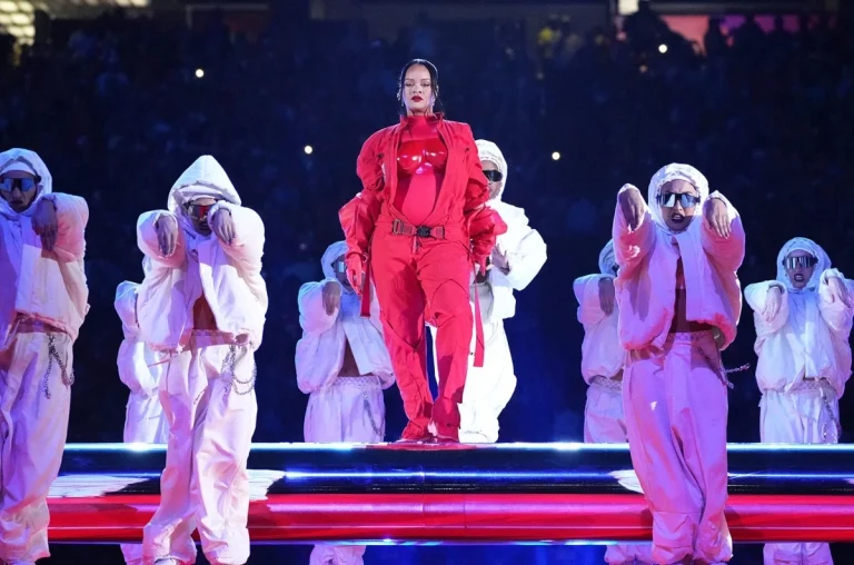 Rihanna Set to Perform at the 2023 Oscars