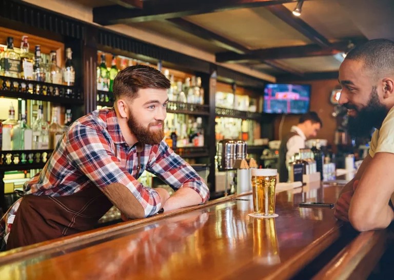 6 Interesting Facts About Bartenders