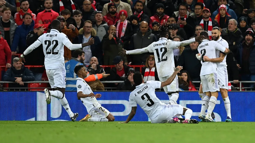 Real Madrid players celebrate Benzema's goal against Liverpool in the UEFA Champions League (Photo: Getty)