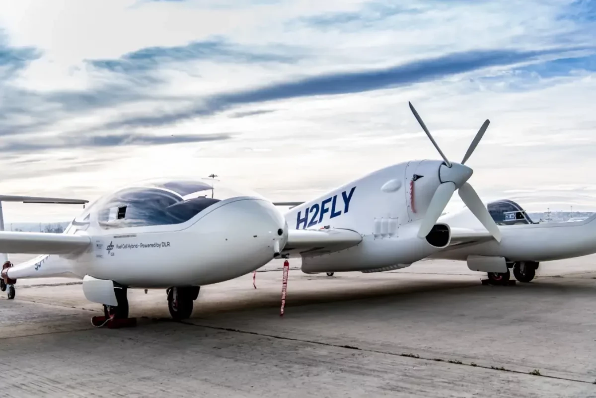 German H2FLY Company Restores Hydrogen-Powered Aircraft for Zero Emission