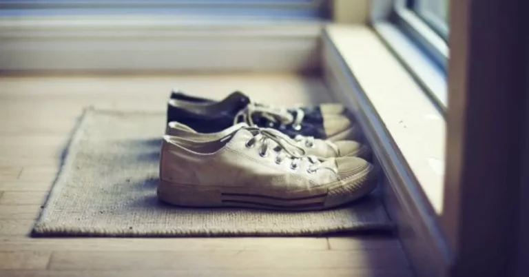 How to Prevent Your Shoes from Bad Odour