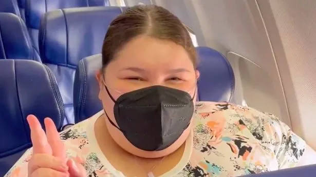 Plus-Size Influencer Demands Bigger Airplane Seats after She was Left with Bruises from Armrests