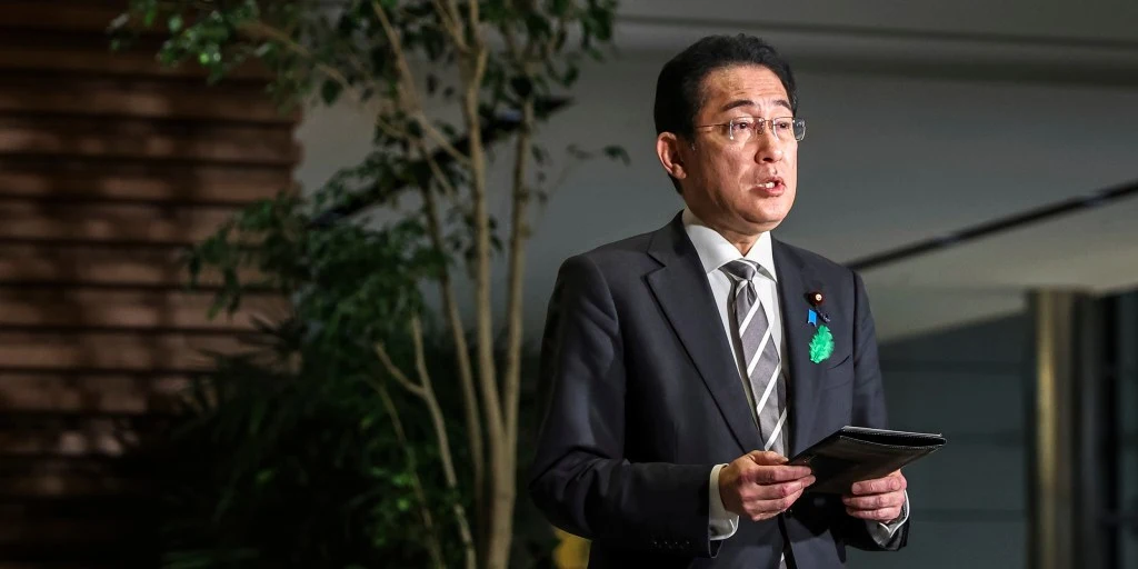Explosive Device Thrown at Japanese Prime Minister Fumio Kishida
