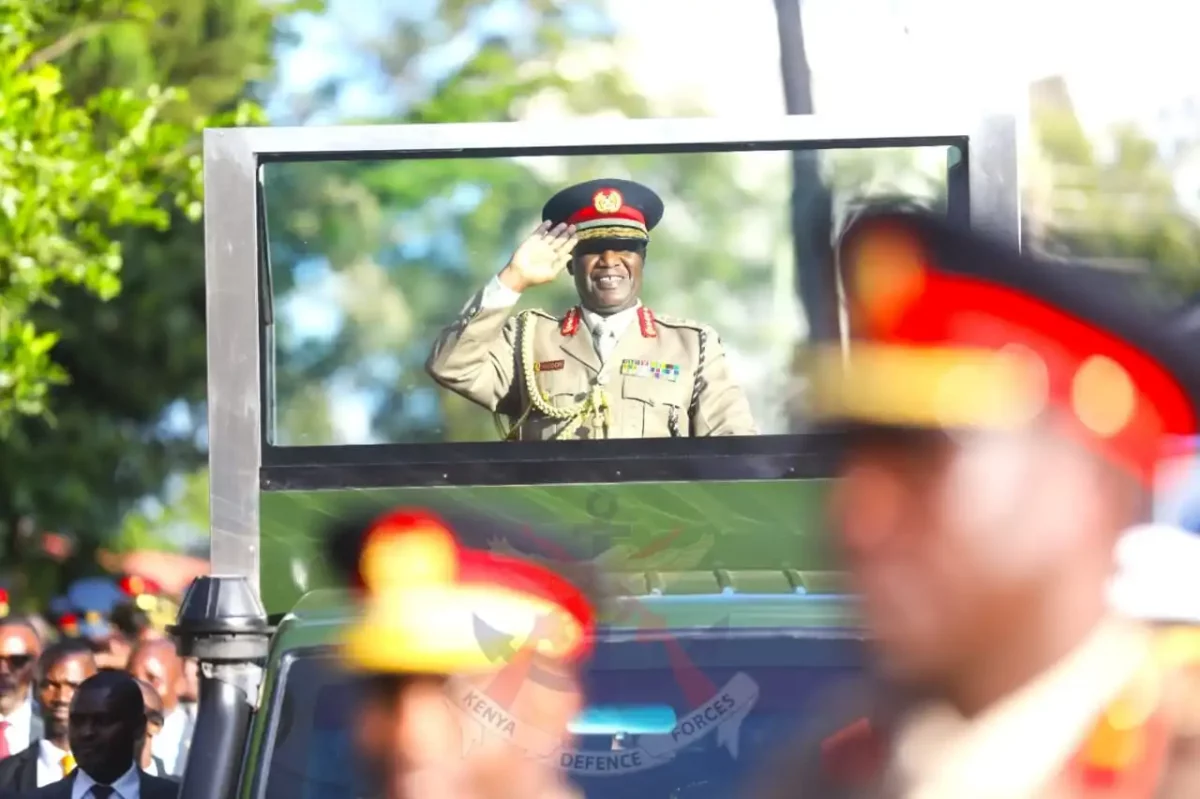 General Ogolla takes over as Chief of Defence Forces from General Kibochi