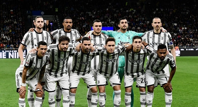 Juventus handed 10-point deduction