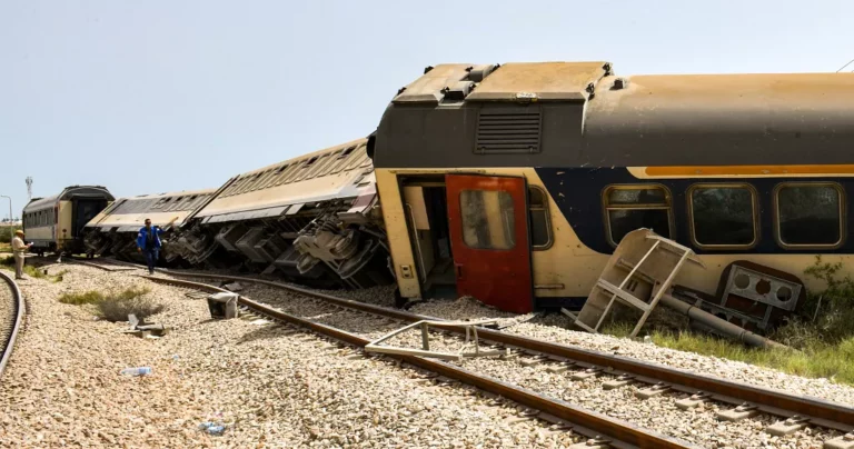 2 Dead, 34 Injured as Passenger Train Derails in Eastern Tunisia