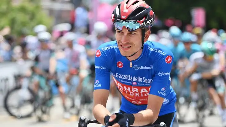 Gino Mader: Swiss Cyclist Dies after Fall during Tour de Suisse