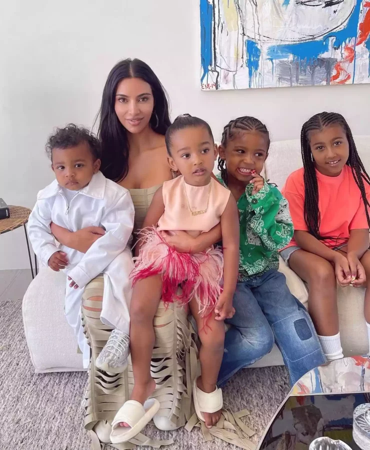 Kim and her four kids