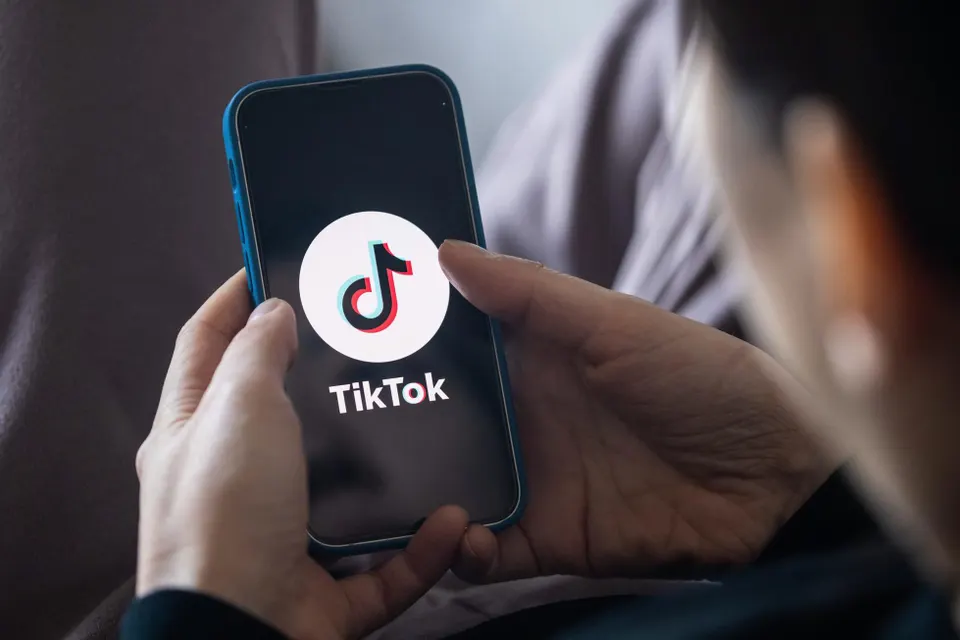 TikTok was banned in India in 2020, but a review by Forbes found that the company's employees can still mine some of Indians' most sensitive data. [Photo/Courtesy]