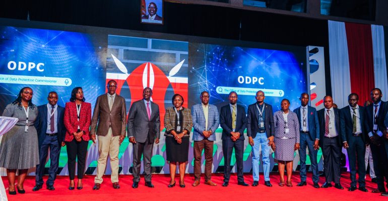 H.E. President, Dr William Samoei Ruto, Cabinet Secretary, Ministry of Information, Communication and the Digital Economy, Eliud Owalo, Data Commissioner, Immaculate Kassait, MBS. Nairobi Deputy Governor James Muchiri and senior ODPC staff during the commemoration of Data Privacy Day 2023