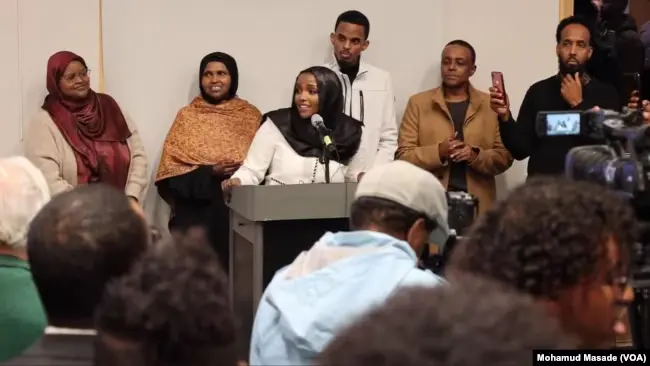 Nadia Mohammed, 26, speaks to Somali Americans after she won a historic vote as St. Louis Park's first Black, Muslim, Mayor in the U.S. midwestern state of Minnesota on Tuesday November 7, 2023. [Photo/VOA]