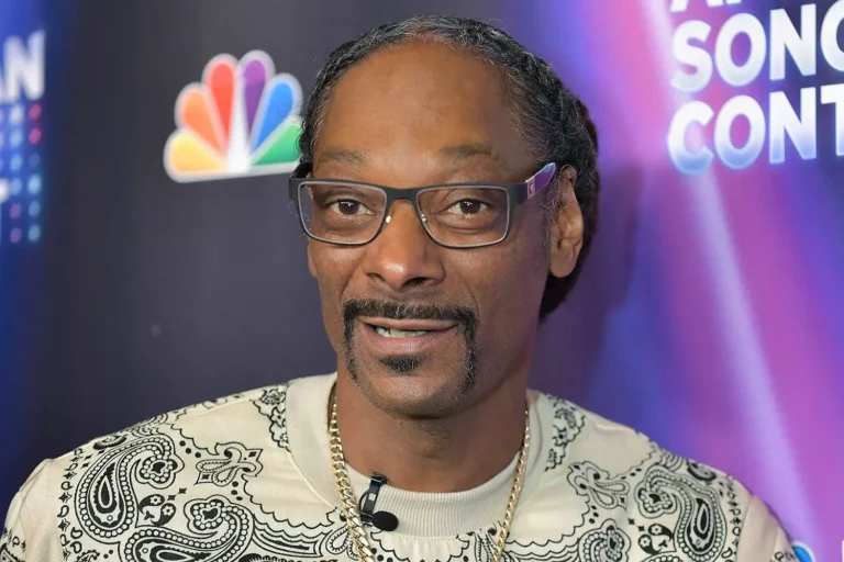 Snoop Dogg: Smoke-Free Declaration Turns Out to be a Stove Promo