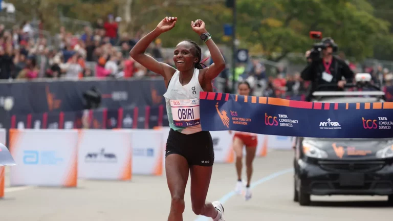 New York City Marathon:  Kenya’s Hellen Obiri and Ethiopia’s Tamirat Tola Victorious