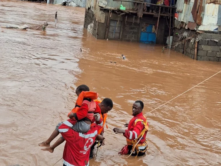 Scientists Warn Worsening Global Warming Intensifies Deadly Floods in Africa