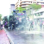 pg-4-GEN-Z-PROTESTS-.Anti-Riot-police-officers-confront-protesters-outside-City-Hall-in-Nairobi-on-Tuesday-June-252024-as-Kenyans-protested-over-Finance-Bill-2024√.PDBERNARD-MALONZA√-768x528