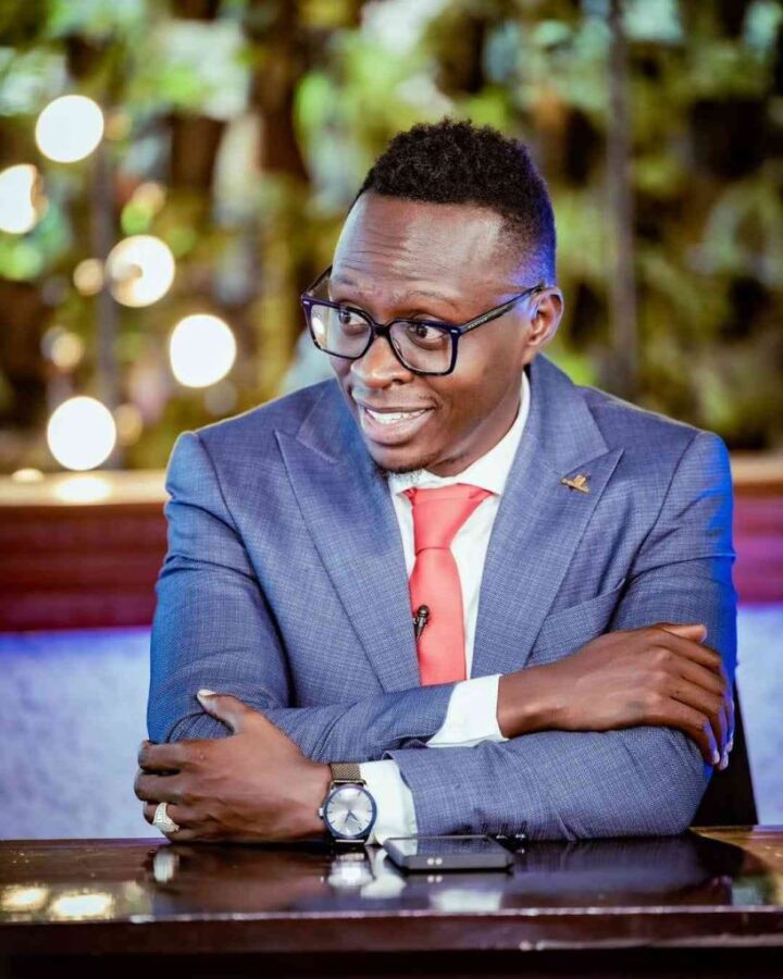 WhatsApp-Image-2025-06-08-at-11.58.41-819x1024