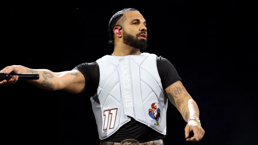 Drake-Is-Clear-That-He-Is-A-Good-Person