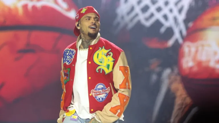 Chris Brown Shuts Down Instagram After Colourism Row
