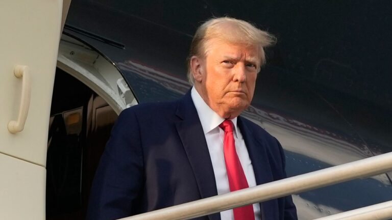 Trump to Press UN on Plan to Curb Global Asylum Rights