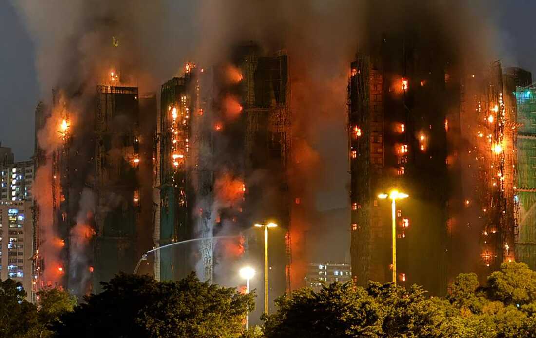 TOPSHOT-HONG KONG-CHINA-FIRE