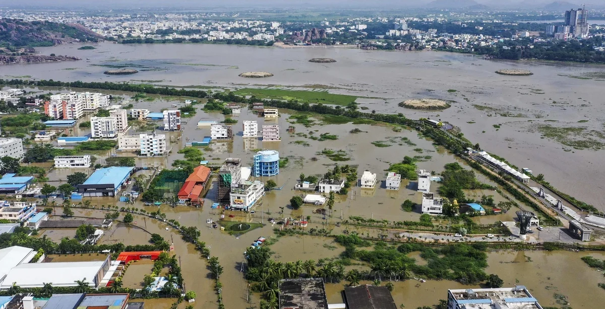 Flood Disaster in Asia Claims More Than 900 Lives as Sri Lanka, Indonesia and Thailand Struggle to Recover