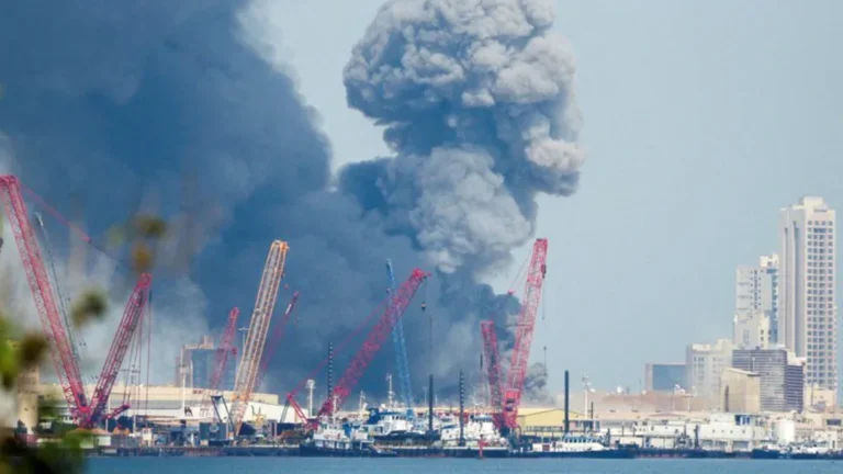 UAE Assures Stranded Tourists of Free Hotel Stays During Flight Disruptions