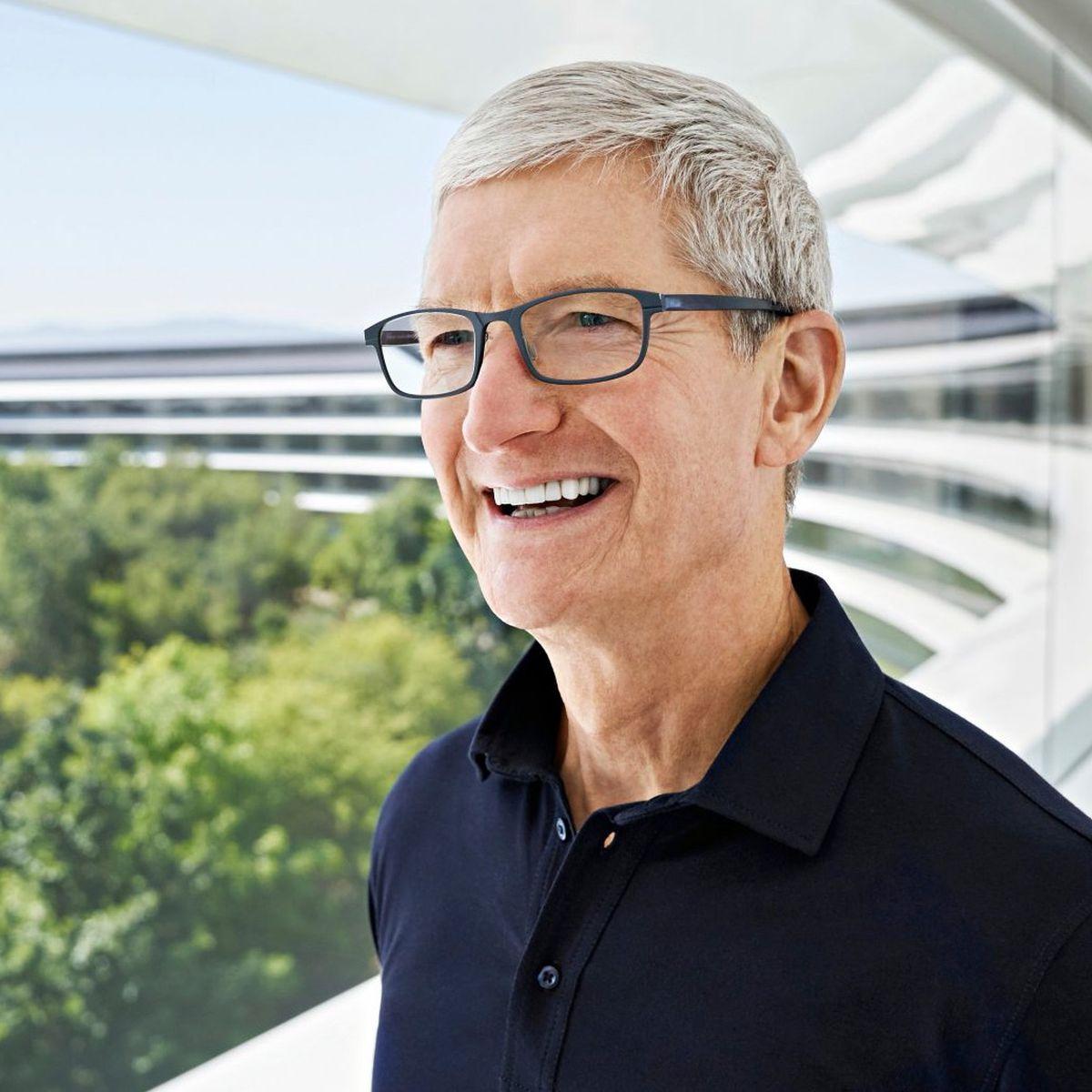 Tim Cook Steps Down as Apple CEO After 14 Years