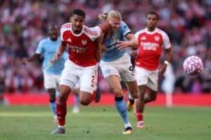 Arsenal host Burnley under intense Premier League title pressure after Manchester City narrowed the gap to two points with a dominant win over Crystal Palace.