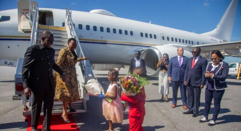 Ruto Returns to the Country, Begins High-Stakes Coast Tour