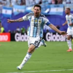 Messi Hat-Trick Powers Argentina Past Algeria in World Cup