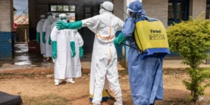 Dr. Mehmet Oz defends plans to use a Kenya-based Ebola quarantine facility.
