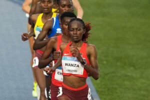 Diana Wanza won silver in the women's 10,000m as world champion Lilian Odira advanced to the 800m semi-finals at the Commonwealth Games in Glasgow.