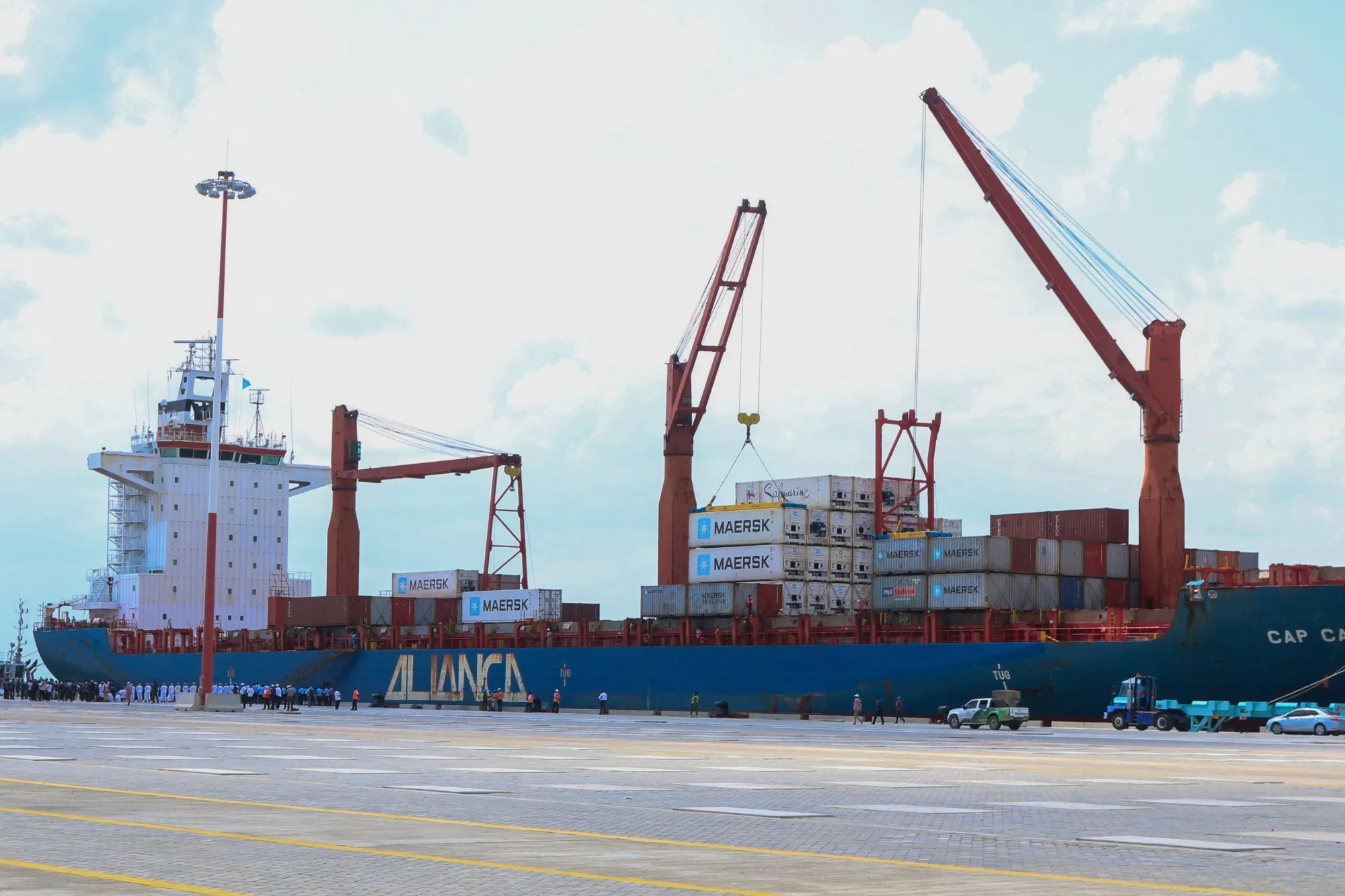 East Africa’s Oil Rivalry Deepens as Kenya and Tanzania Compete for Billion-Dollar Projects