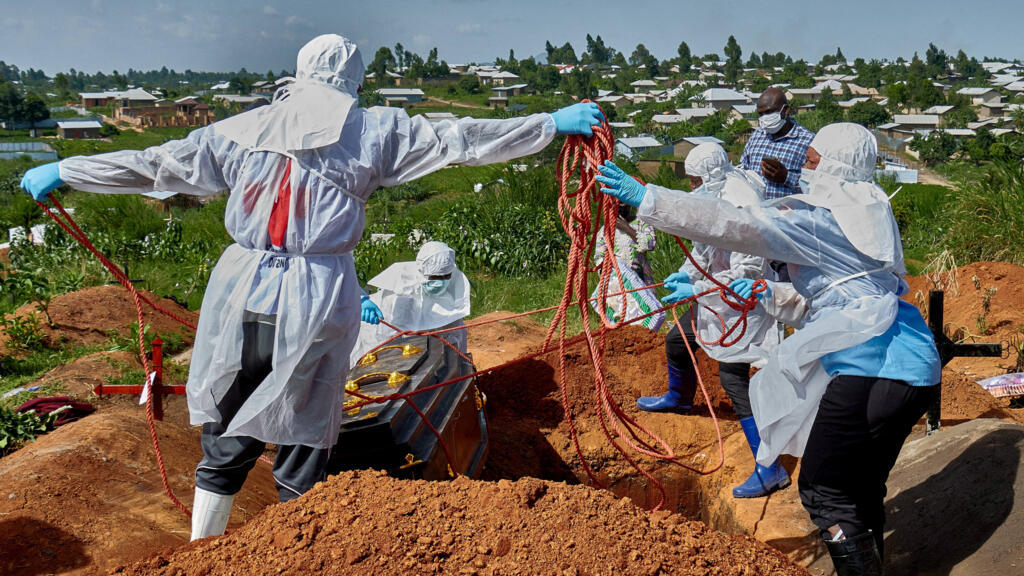 2026-05-27T101210Z-842081478-RC23HLA373G9-RTRMADP-3-HEALTH-EBOLA-CONGO-DELAY-1