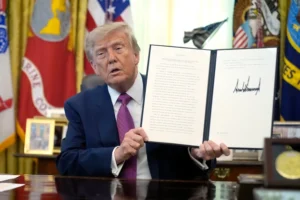 Trump orders Lake Ontario renamed Lake America for US federal use, drawing a sharp rebuke from Canada as tensions over tariffs and trade escalate.