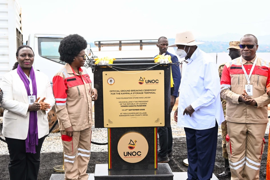 Ugandan President Yoweri Museveni speaks about a Kenyan senator who alerted him to Uganda’s use of middlemen in fuel imports and cited lower procurement premiums.