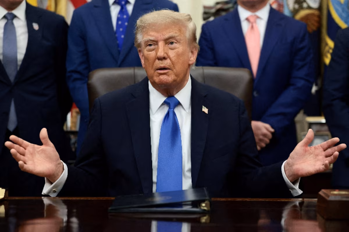 Donald Trump has rejected warnings that artificial intelligence could threaten humanity, as world leaders and tech chiefs call for tighter safeguards.
