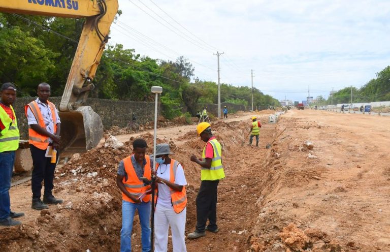 Construction of the multi-billion Momabsa - Mtwapa highway