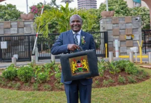 TREASURY OPENS DOOR FOR PUBLIC VIEWS