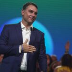 o-candidato-a-presidente-flavio-bolsonaro-em-convencao-do-partido-liberal-em-sao-paulo-1785712776218_v2_4x3